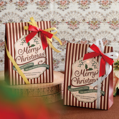 アメリカンクリスマスリボン付ギフトボックス
