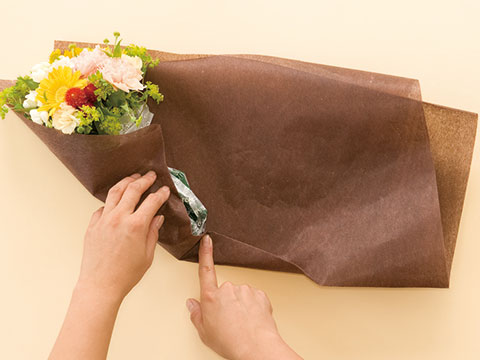 基本の花束 ブーケラッピング 畳んで包む ギフト ラッピング用品 包装資材通販 Heads ヘッズ 基本の花束 ブーケラッピング 畳んで包む ギフト ラッピング用品 包装資材通販 Heads ヘッズ