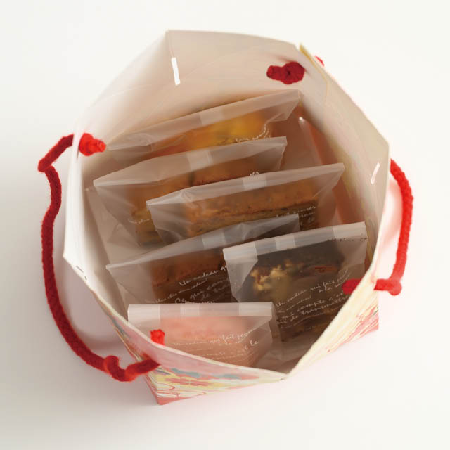 和風ギフトボックス巾着型-M/着物柄 W170(120)×D170(120)×H165