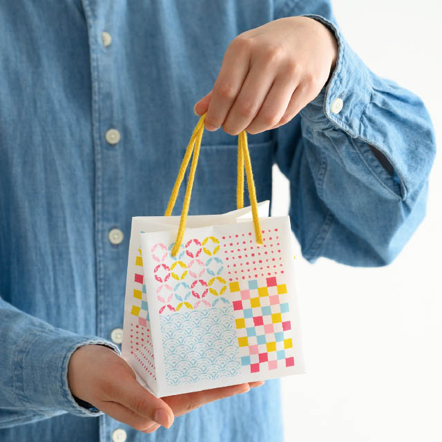 和模様キューブバッグ-2/カラフル カラフル W120×D90×H120