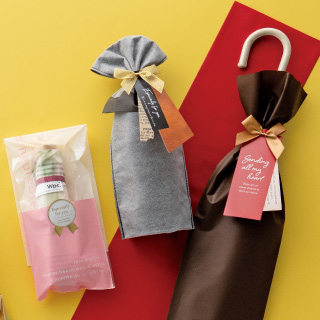 傘のラッピングアイデア