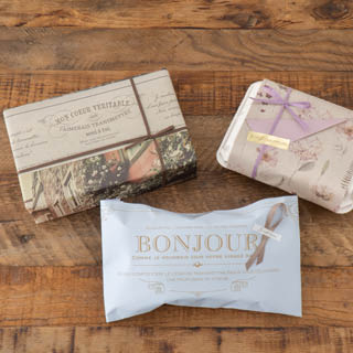 ブーケ用ラッピングペーパーの応用ラッピング