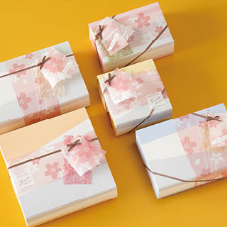和風にも洋風にも!ボックスラッピング