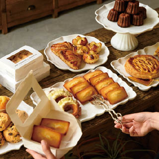 焼菓子をもっと売りたいお店におすすめの耐油資材(袋・箱)