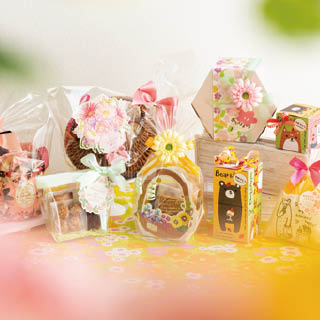 春の店頭を彩るギフトラッピングアイデア