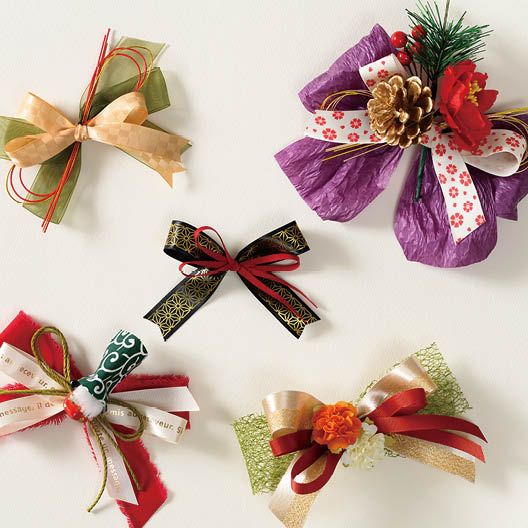 ラッピングAtoZ vol.8　1月をイメージしたリボンと小物のコーディネート