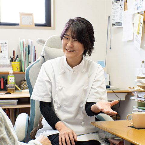 Peops│vol.06　Petit Assiette（プティ・アシェット） ／マネージャー 　田中 和歌子さん