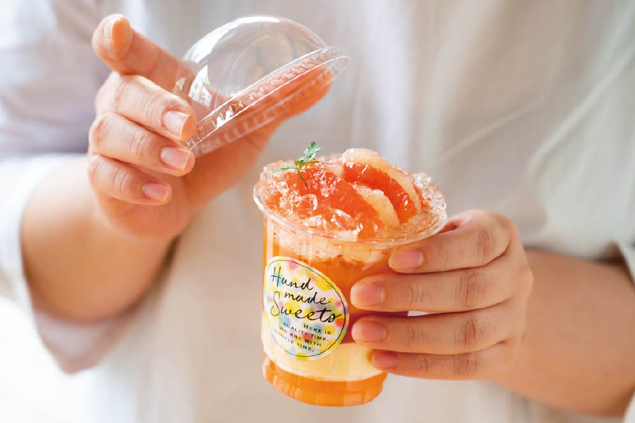 透明プラスチックカップ