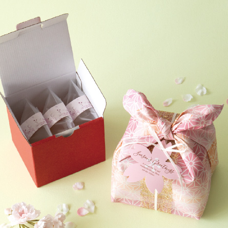 パッケージ入りお菓子やドリンクのラッピングアイデア
