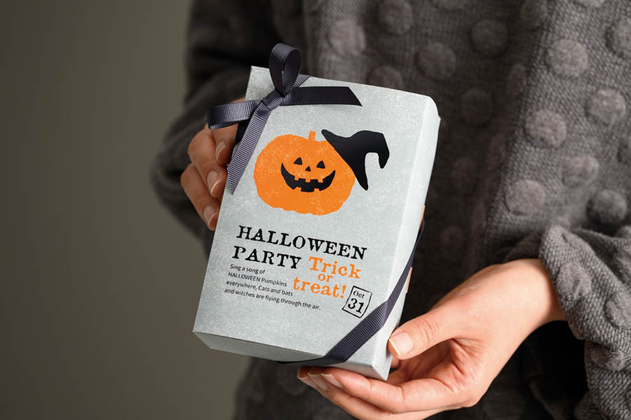 ハロウィンのギフトアイテム_カボチャのエンボス加工ギフトボックス