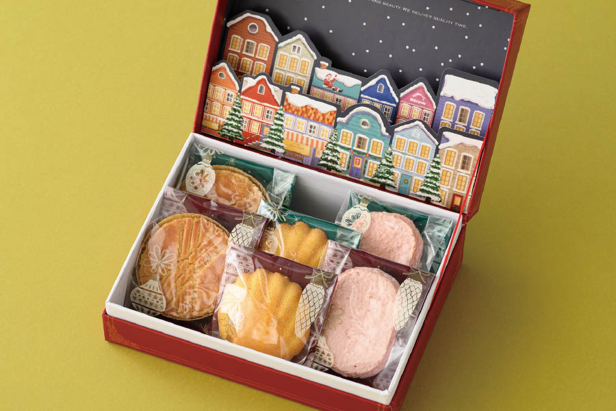 仕掛けのある貼箱