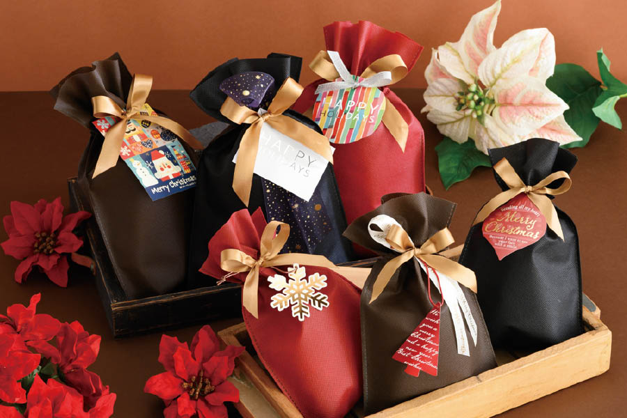クリスマス小物でつくるギフト
