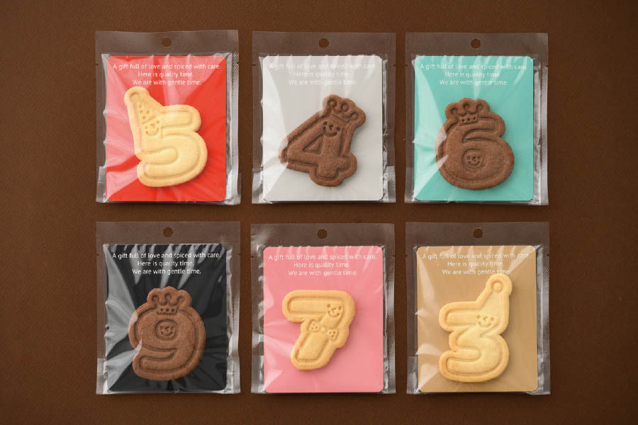 台紙を使ったクッキーのギフトアイデア