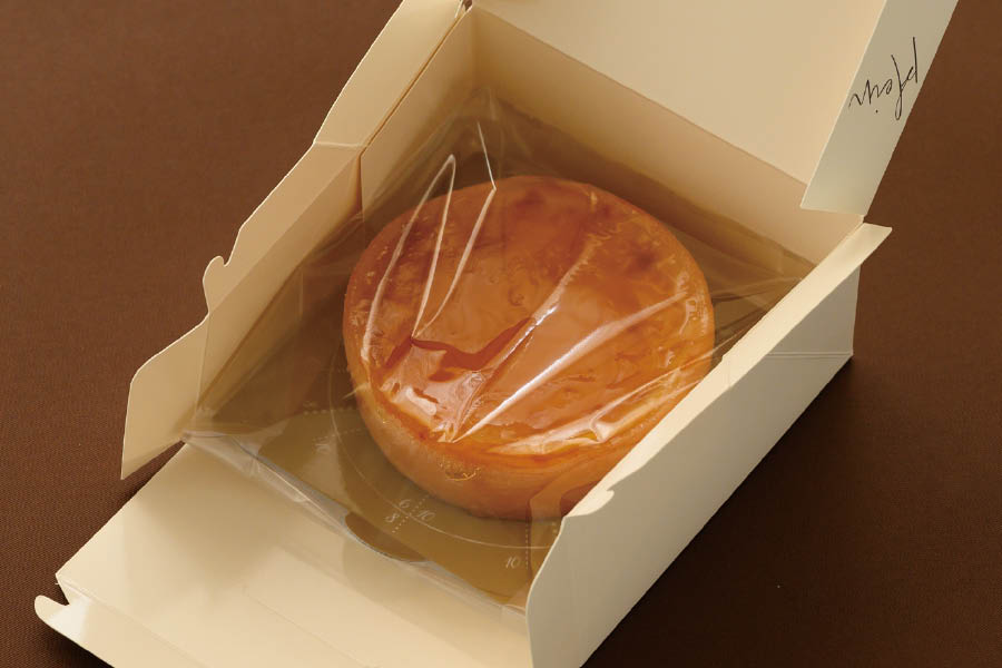 ホールケーキボックス_中の前後デザイン