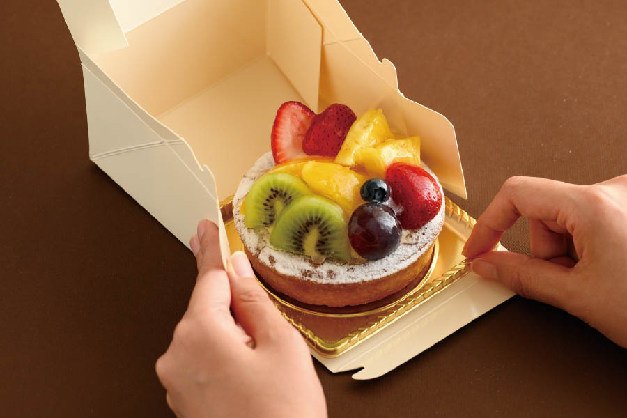 ホールケーキボックス_小の前後デザイン