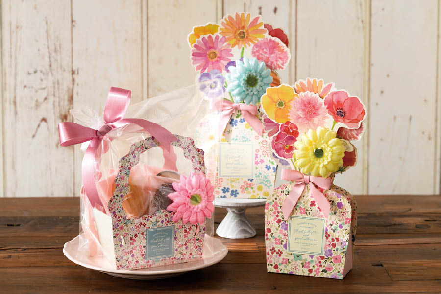 春ギフトラッピングアイデアフローラル