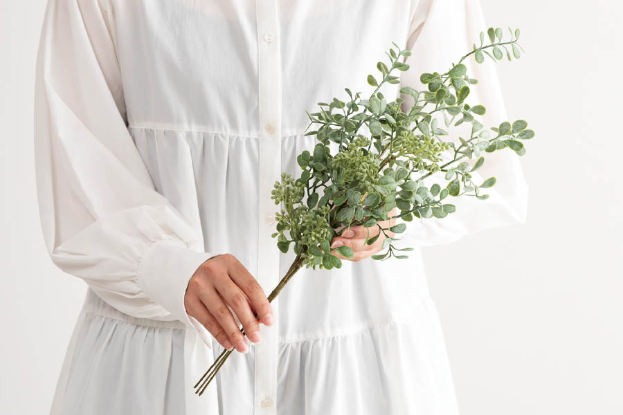 通年使えるグリーンなどの店舗装飾アイテム