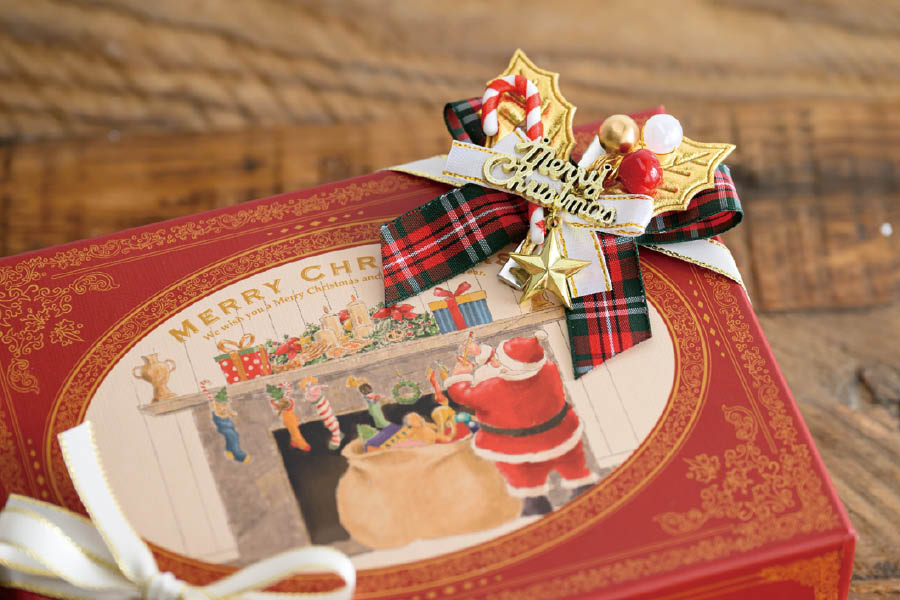 クリスマスデザインのラッピング小物紹介