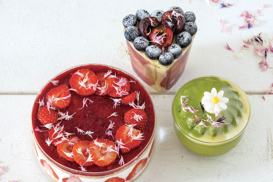 エディブルフラワーケーキ